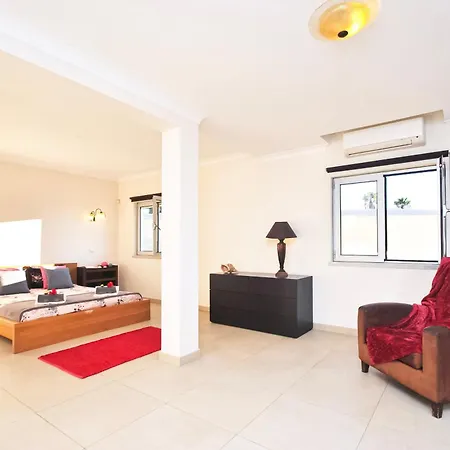 Buddha - Piscina E Bbq Em Villa Albufeira